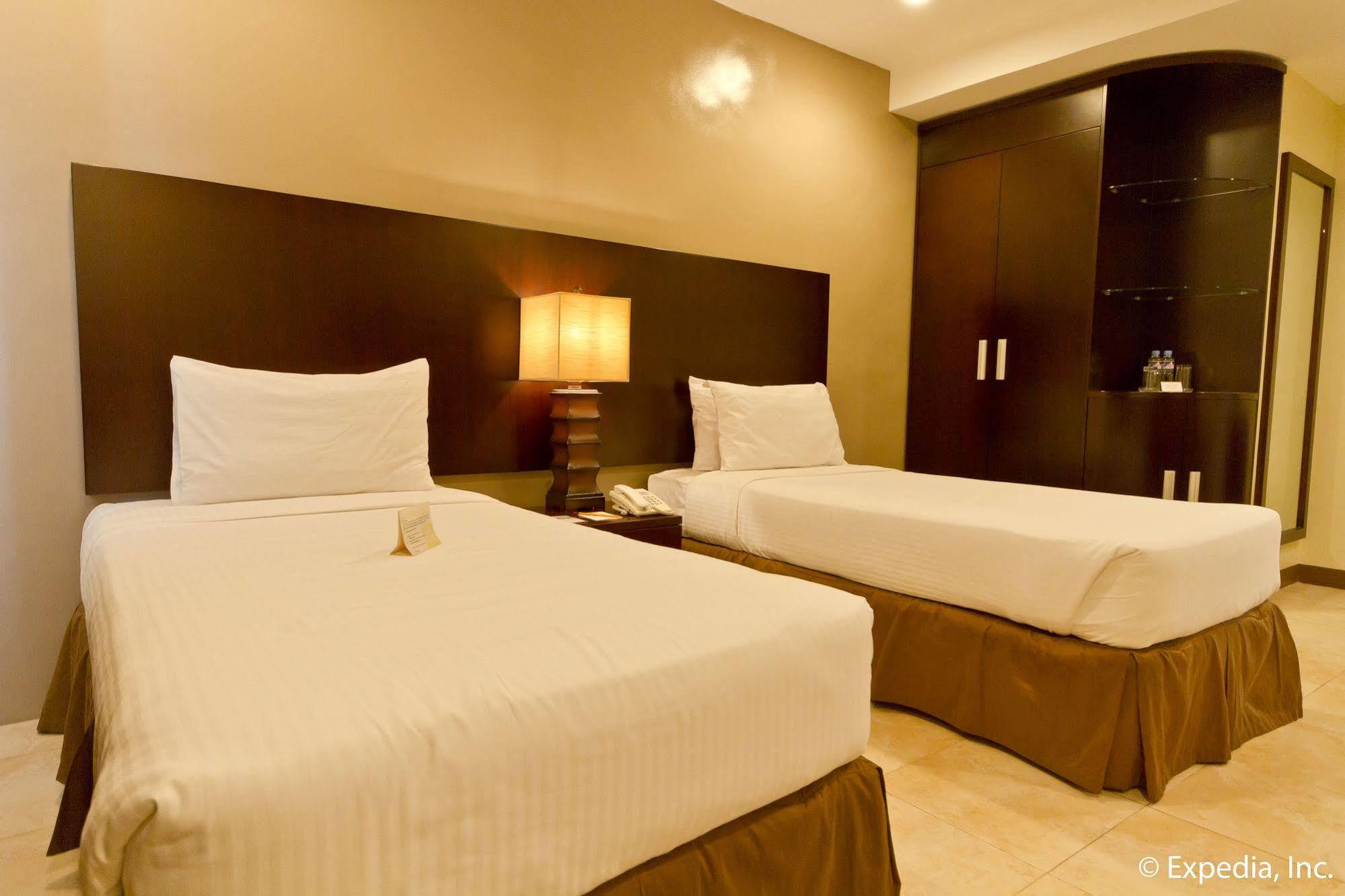 Alpa City Suites Hotel Cebu Kültér fotó