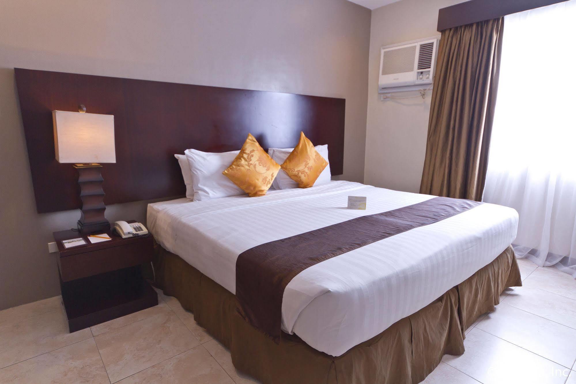 Alpa City Suites Hotel Cebu Kültér fotó